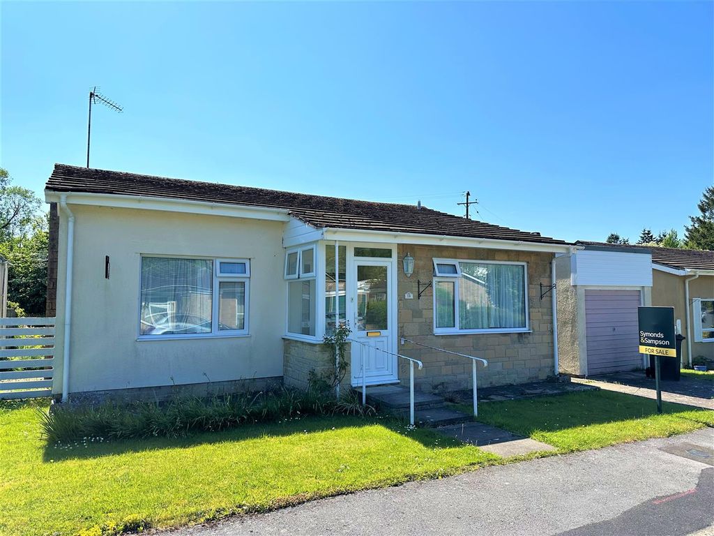 2 bed detached bungalow for sale in Yarn Barton, Broadwindsor