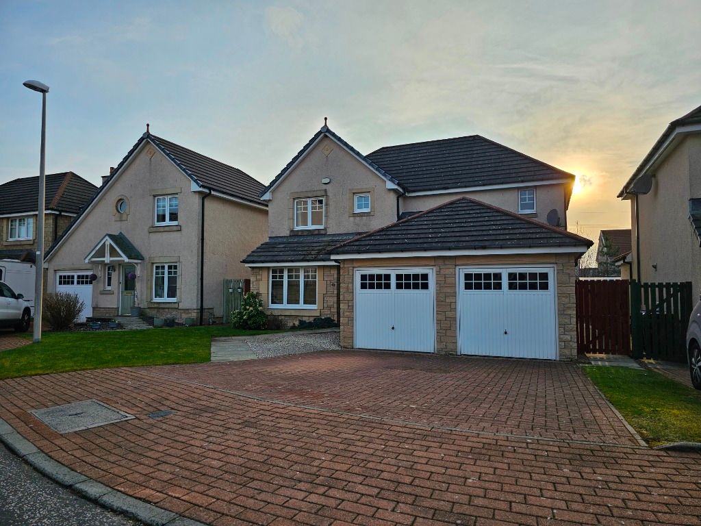4 bed detached house to rent in Carnie Avenue, Westhill, Aberdeenshire