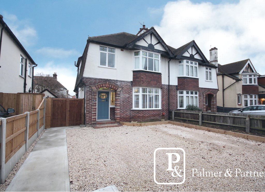 3 bed semidetached house for sale in College Road, ClactonOnSea