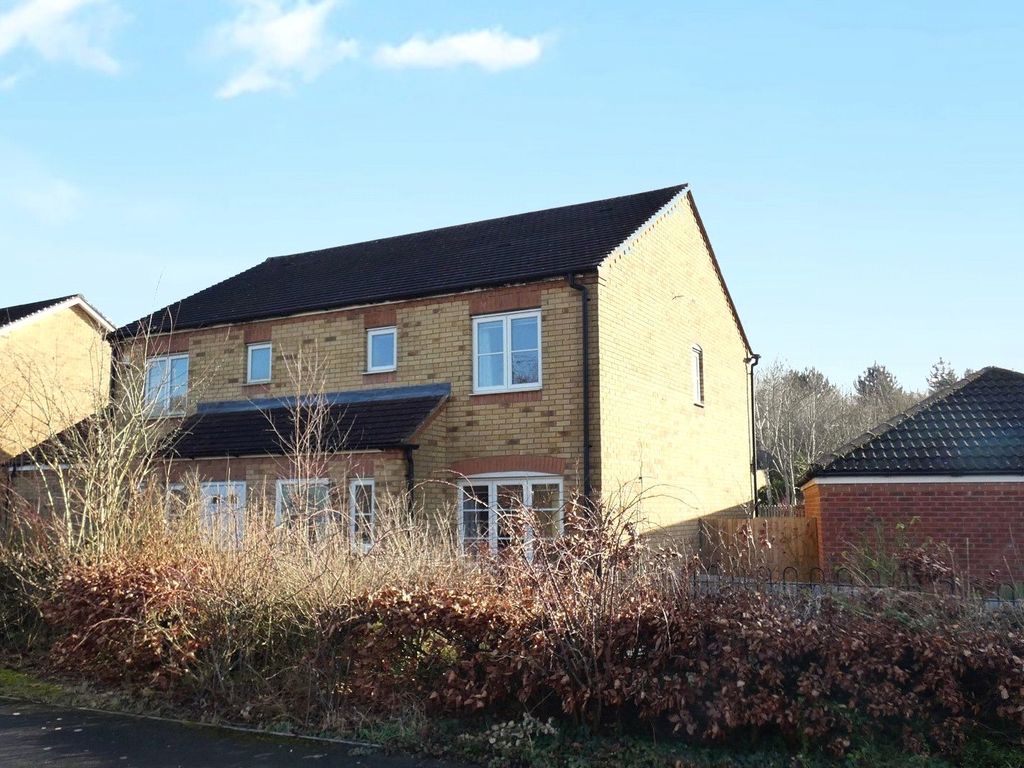 3 bed semidetached house for sale in Aurora Drive, Beggarwood