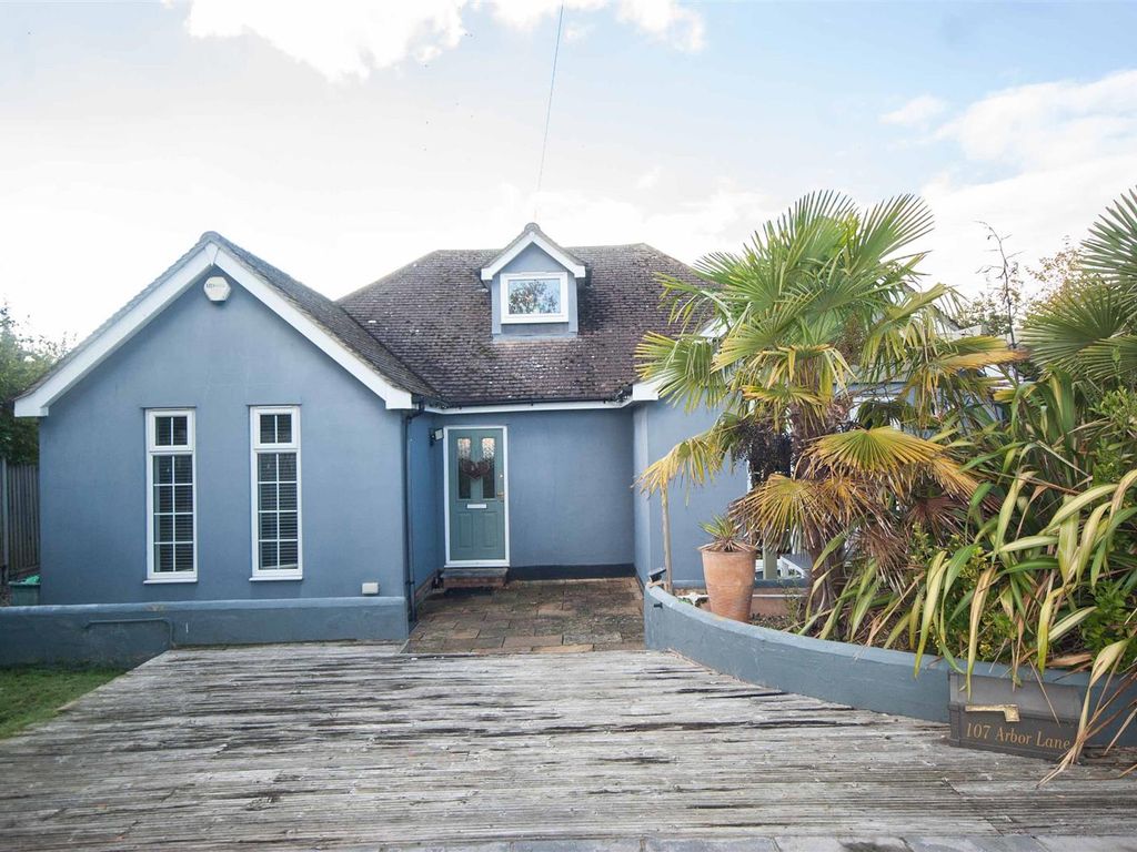 Arbour Lane, Chelmsford CM1  