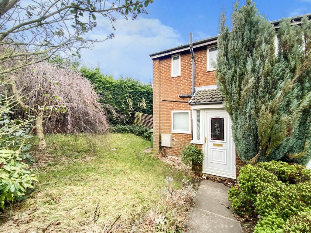 2 bed terraced house for sale in Lindisfarne Walk, Guidepost