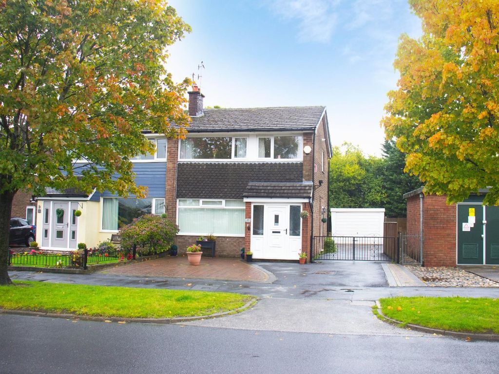 3 bed semidetached house for sale in Parklands Way, Blackburn BB2 Zoopla