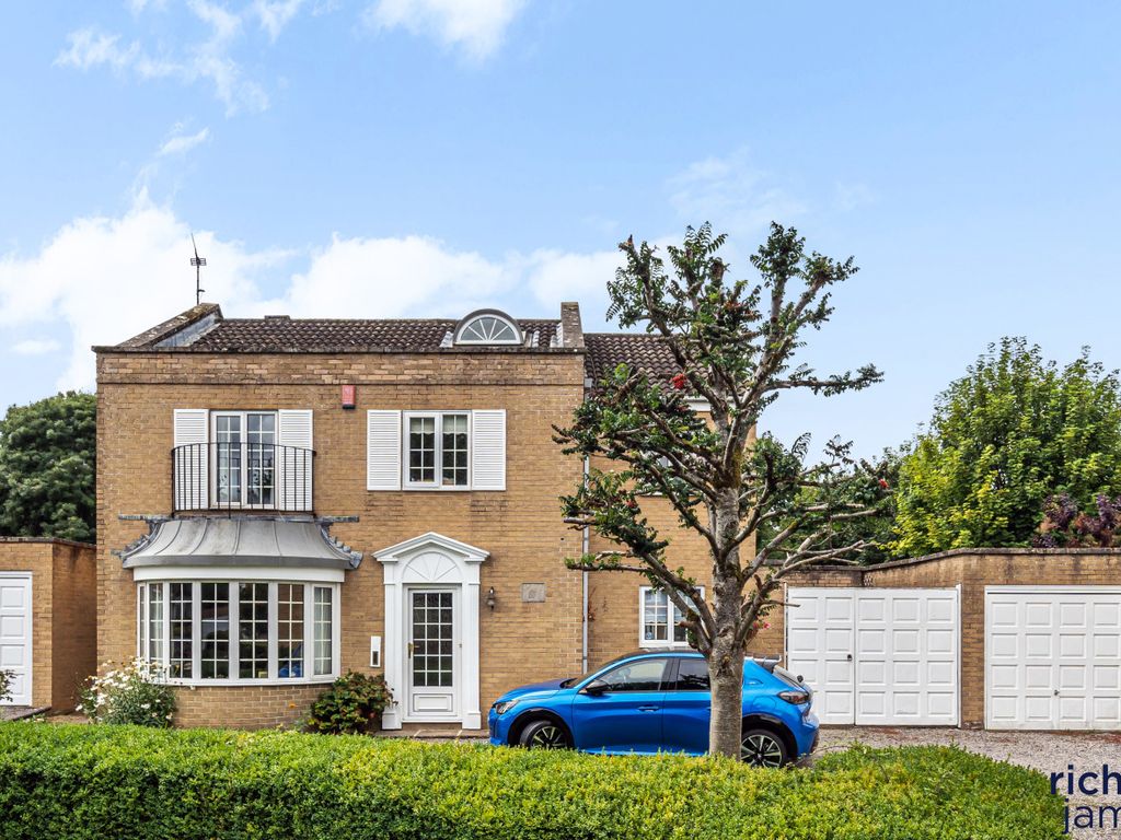 4 bed detached house for sale in Carlton Gate, Broome Manor, Swindon