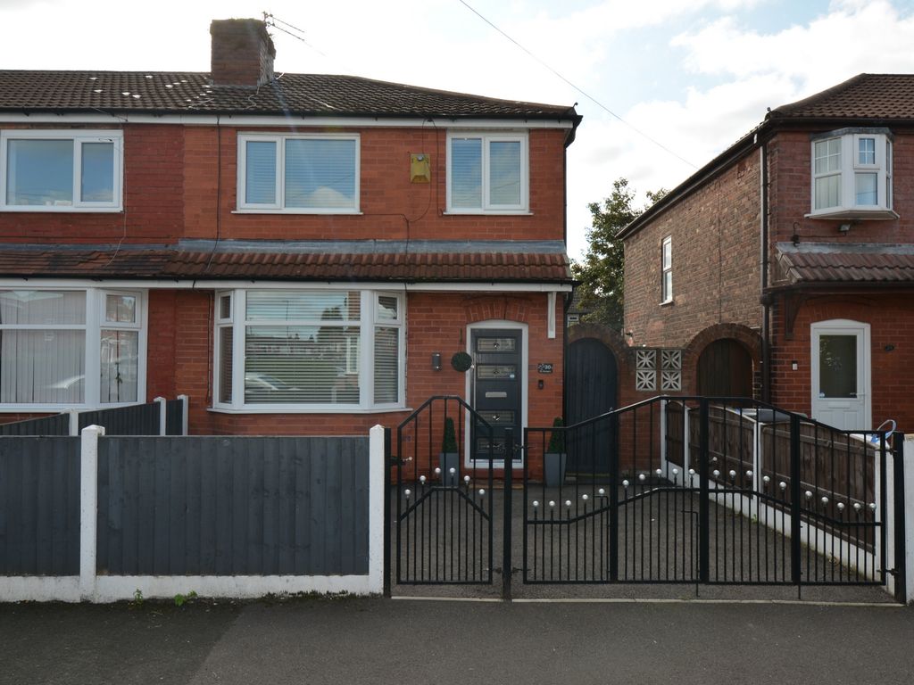 3 bed flat for sale in St. Road, Droylsden M43 Zoopla