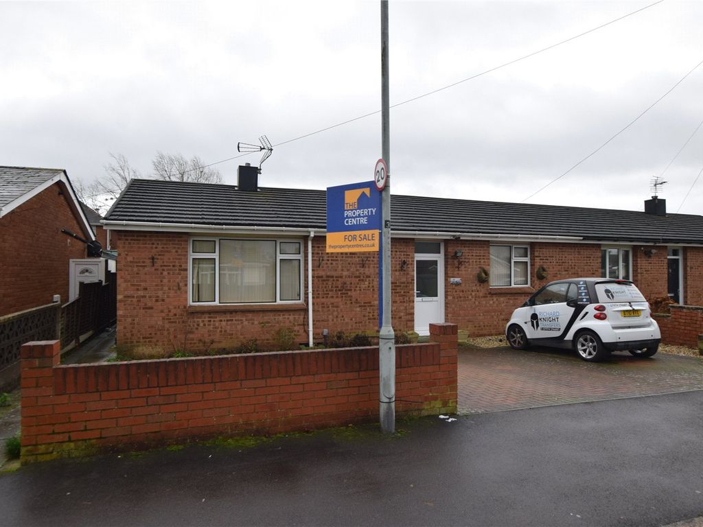 3 bed bungalow for sale in Tennyson Avenue, Gloucester, Gloucestershire