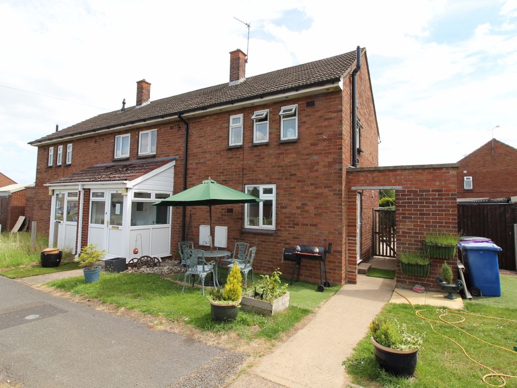 3 bed semidetached house for sale in Buchanan Road, Hemswell Cliff