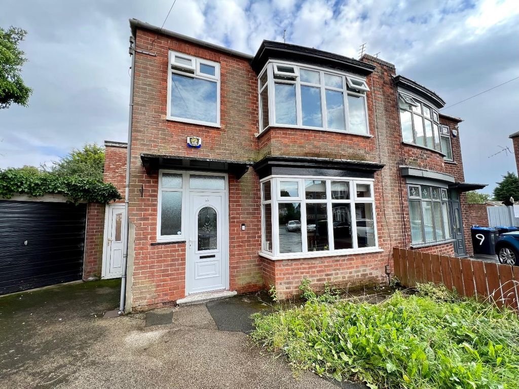 4 bed semidetached house for sale in Welburn Avenue, Middlesbrough TS4