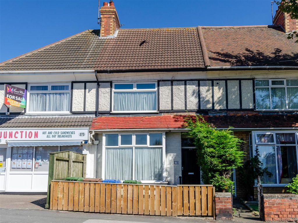 4 bed terraced house for sale in Queen Street, Withernsea HU19 Zoopla