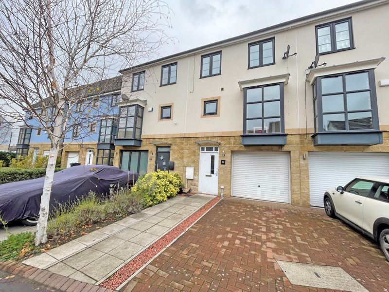 3 bed town house for sale in Cromwell Ford Way, BlaydonOnTyne NE21