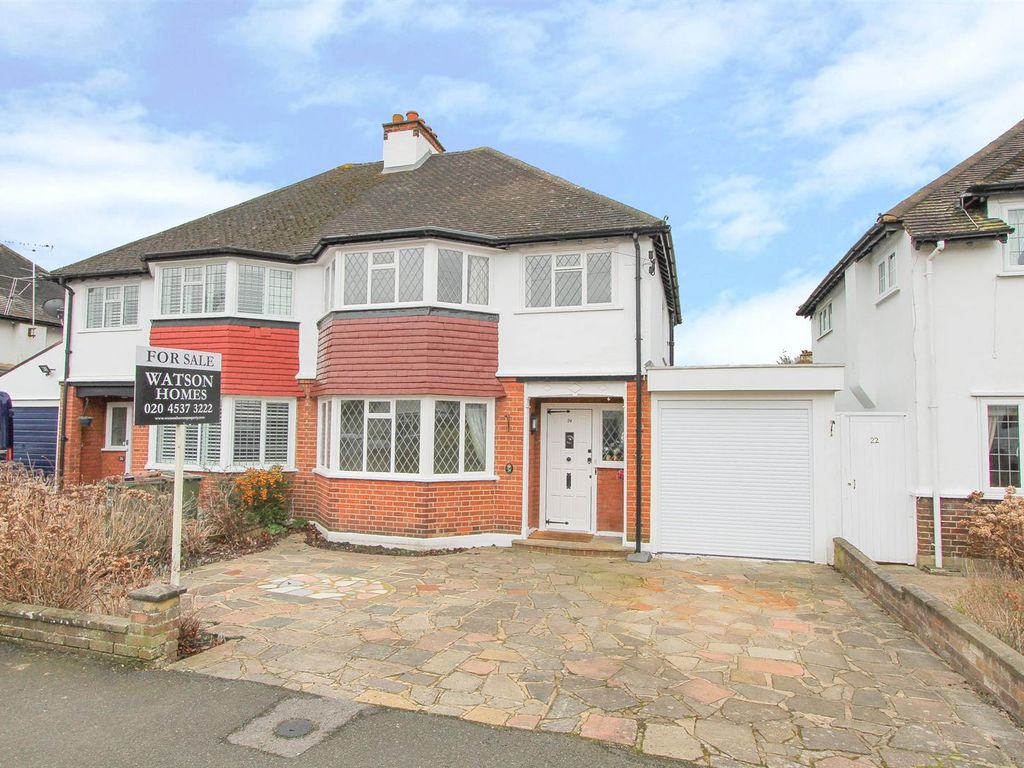 3 bed semidetached house for sale in Shirley Avenue, Sutton SM1, £
