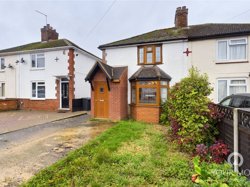 3 bed semidetached house for sale in Northampton Road, Broughton