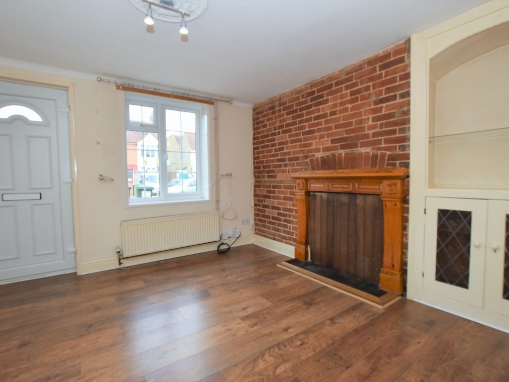 2 bed terraced house for sale in Kingsnorth Road, Kingsnorth, Ashford
