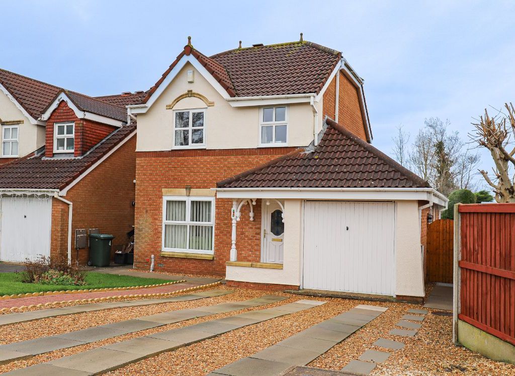 3 bed detached house for sale in Durham Close, HeatonWithOxcliffe