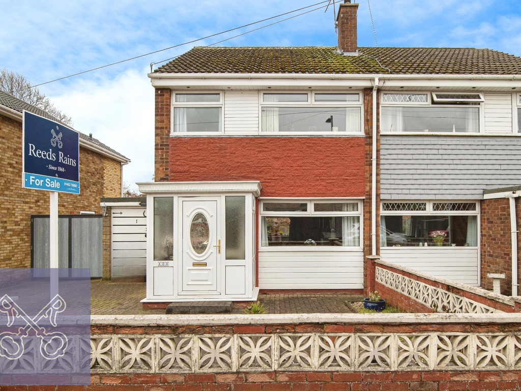 3 bed semidetached house for sale in Ridgestone Avenue, Bilton, Hull