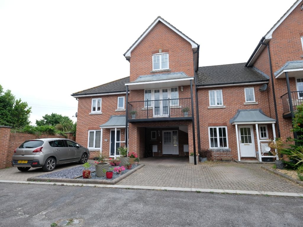 3 bed town house for sale in Admiralty Way, Marchwood SO40 Zoopla