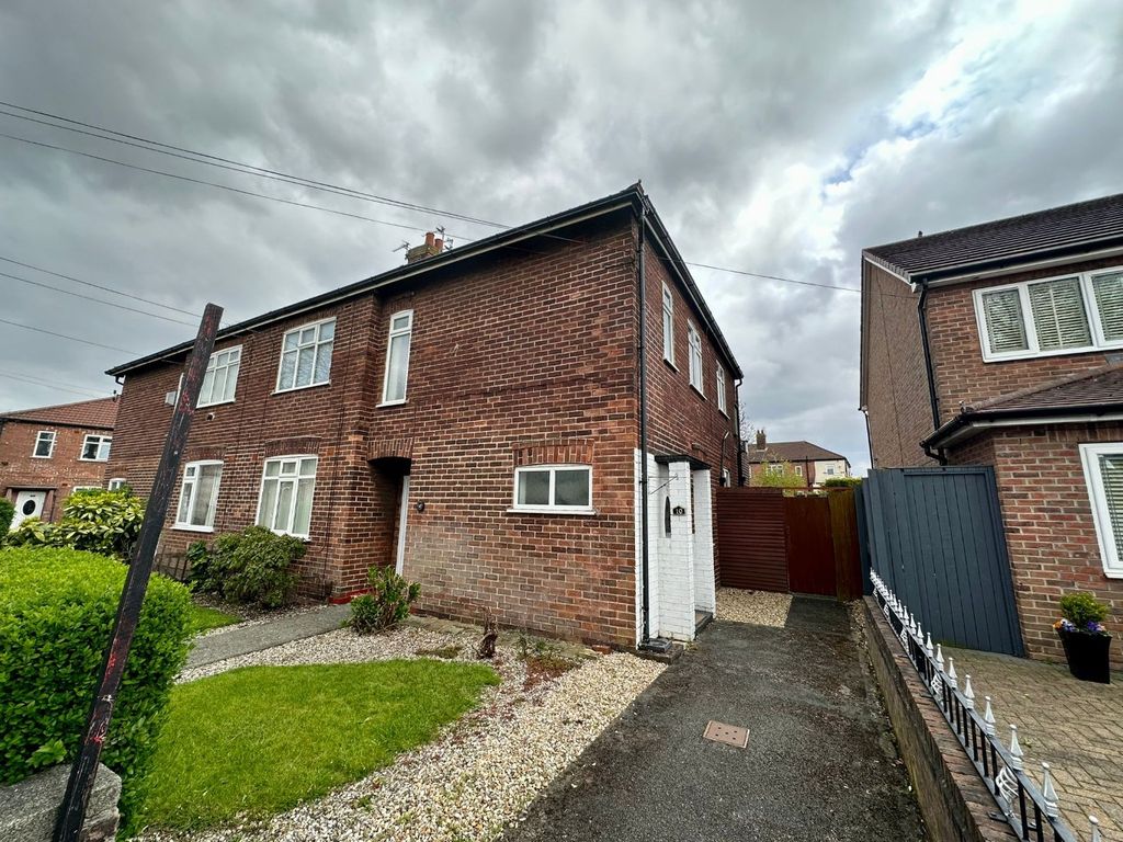 2 bed flat to rent in Thirlmere Drive, Liverpool L21 Zoopla