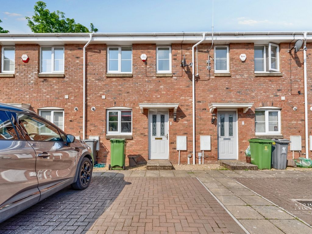 2 bed terraced house for sale in Ball Close, Llanrumney, Cardiff. CF3