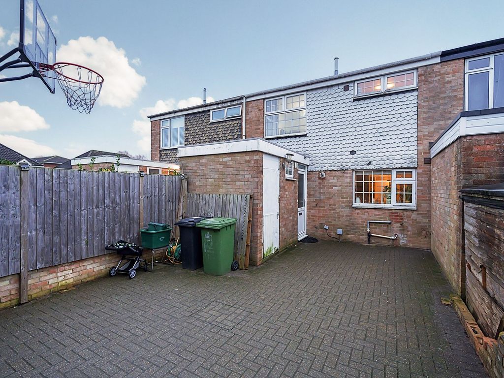 3 bed terraced house for sale in Crane Court, West Ewell, Epsom KT19, £399,950 Zoopla