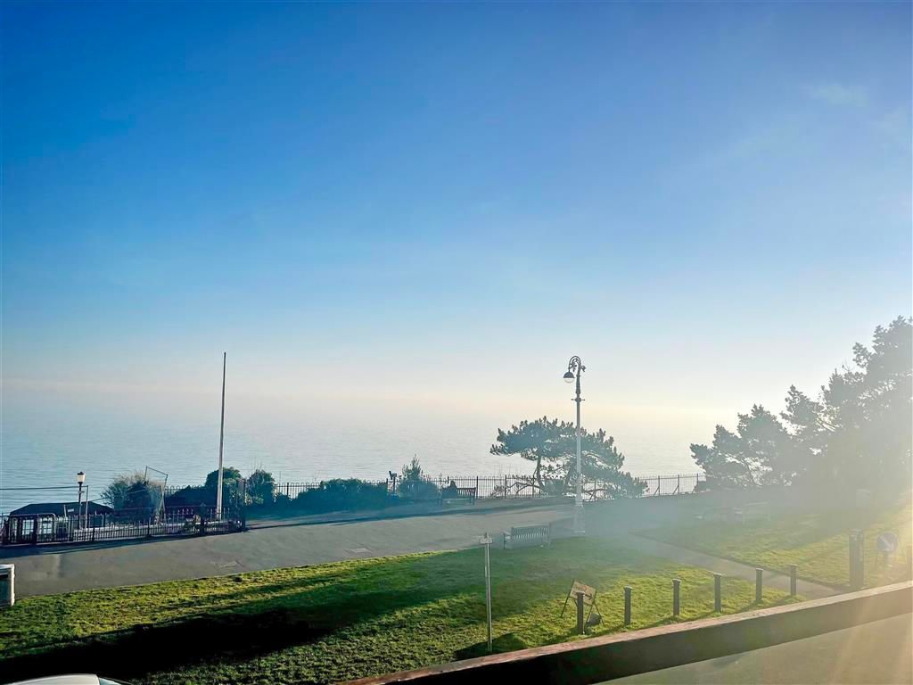 2 bed flat for sale in The Leas, Folkestone, Kent CT20 Zoopla