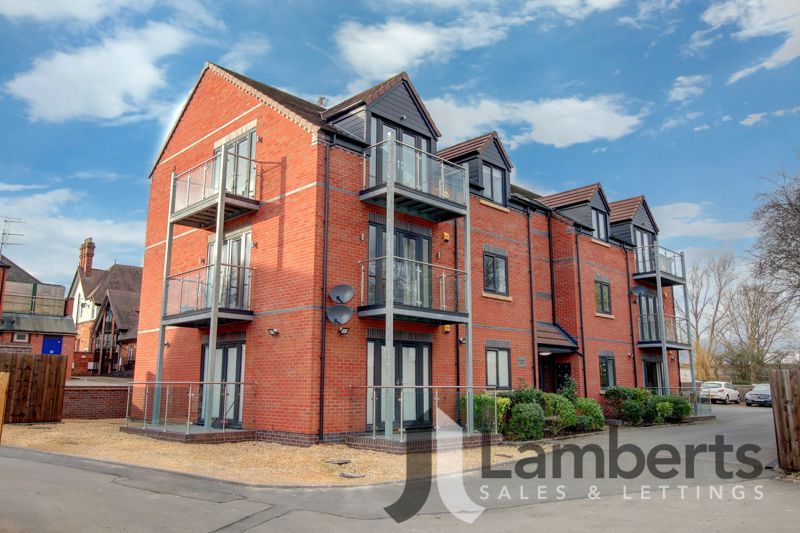 2 bed flat for sale in Brookes Close, Studley B80 Zoopla