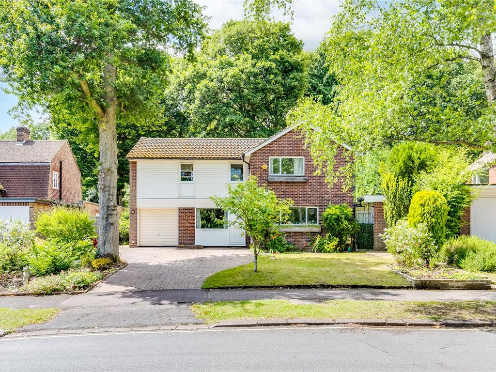 4 bed detached house for sale in Reddings, Welwyn Garden City