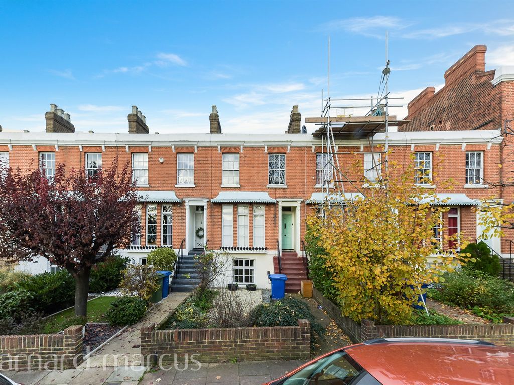 Clifton Crescent, London SE15  