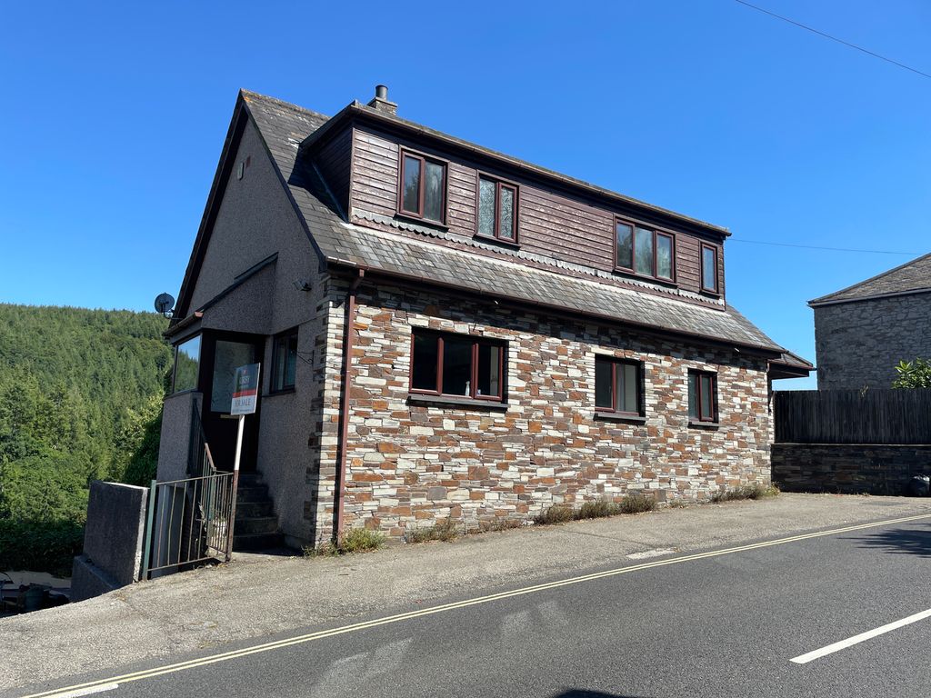 4 bed detached house for sale in Newbridge View, Newbridge Hill