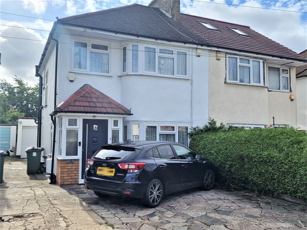 3 bed semidetached house for sale in Charlton Road, Kenton, Harrow HA3