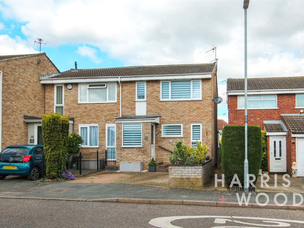 3 bed end terrace house for sale in Queensland Drive, Colchester, Essex