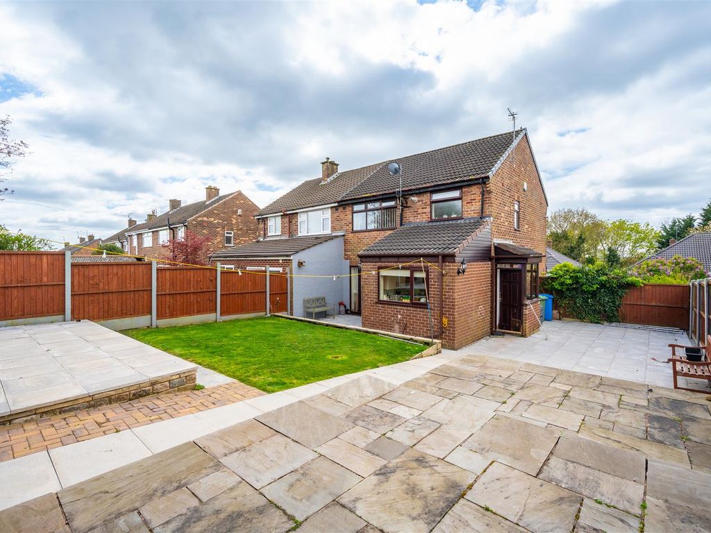 3 bed semidetached house for sale in Rookery Drive, Rainford, St
