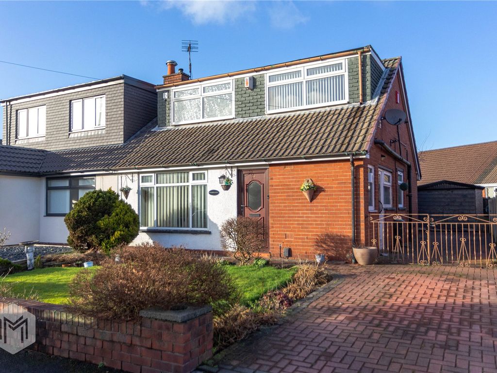 3 bed bungalow for sale in Pickford Avenue, Little Lever, Bolton BL3