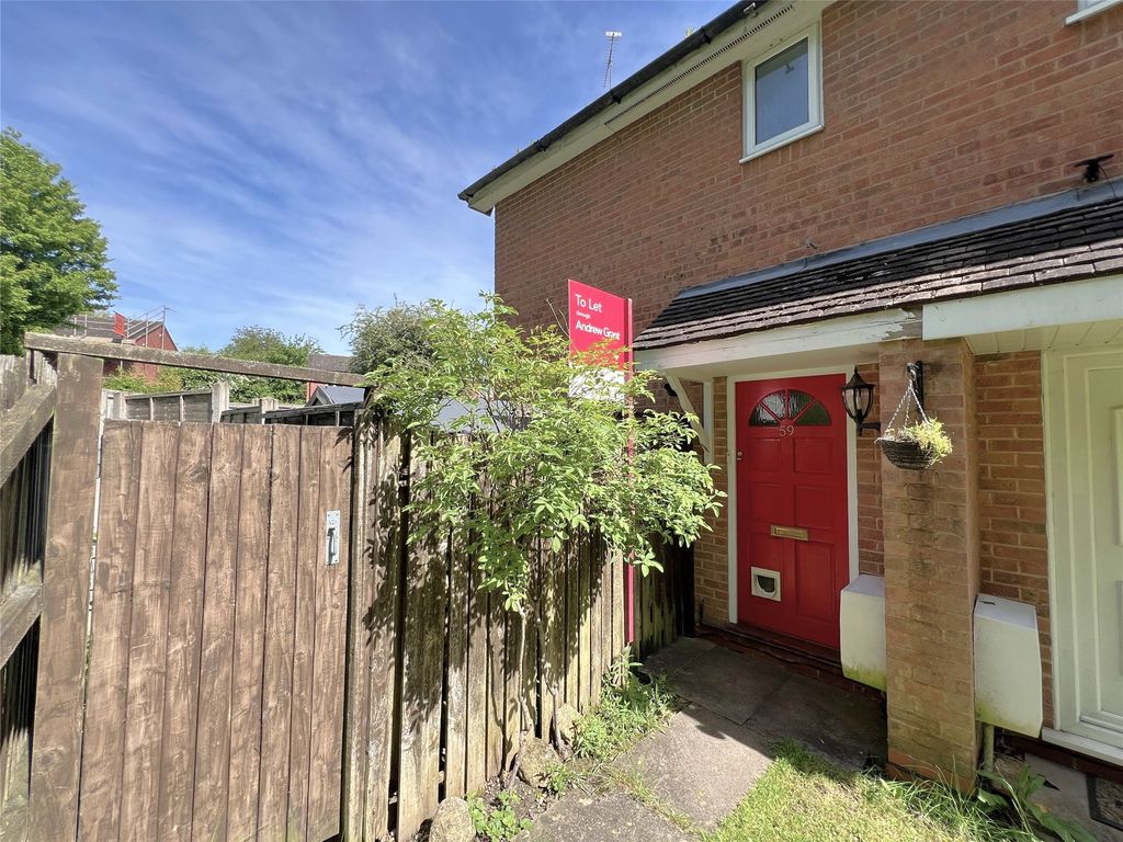 2 bed semidetached house to rent in Bilbury Close, Redditch