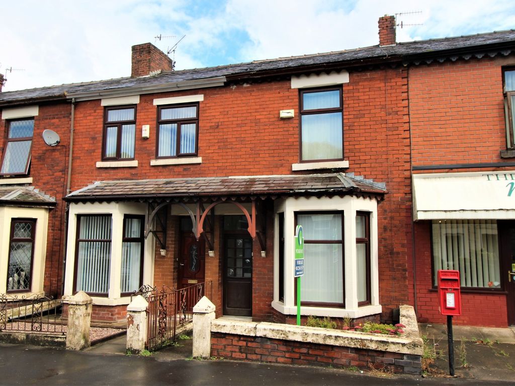 2 bed end terrace house for sale in Bolton Road, Blackburn, Lancashire