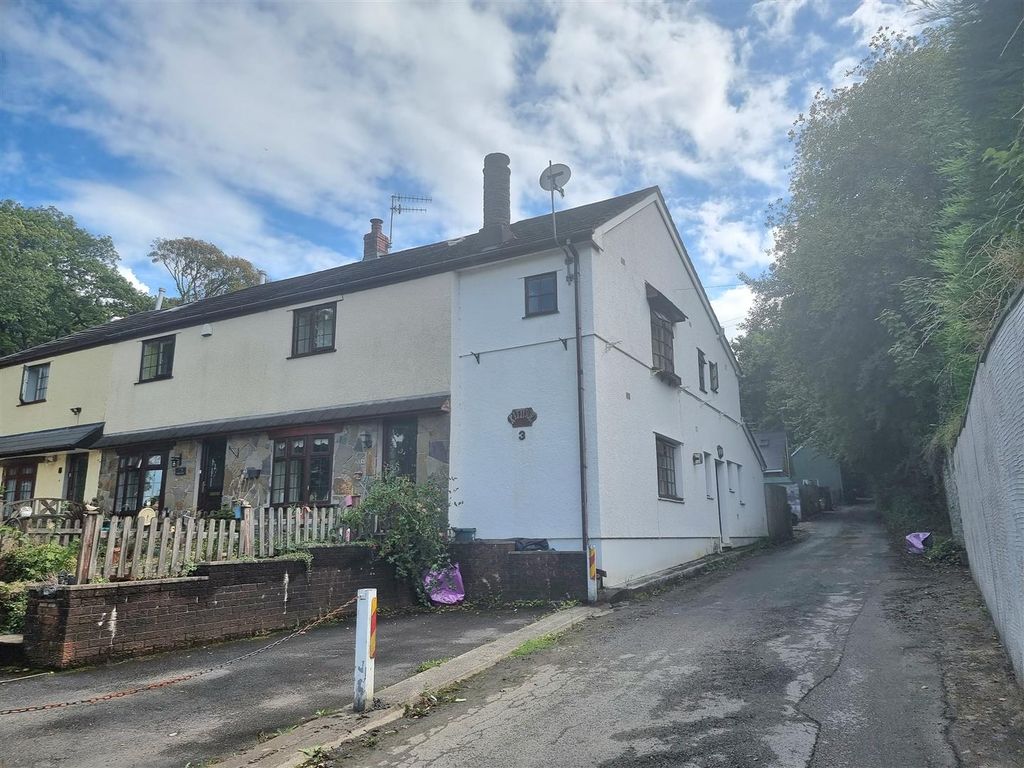 2 bed end terrace house for sale in Balaclava Road, Glais, Swansea SA7