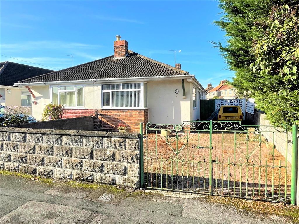 2 bed semidetached bungalow for sale in Wellsea Grove, WestonSuper