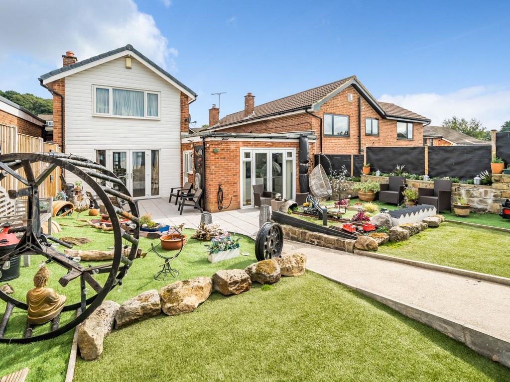 3 bed detached house for sale in Hunger Hills Avenue, Horsforth, Leeds