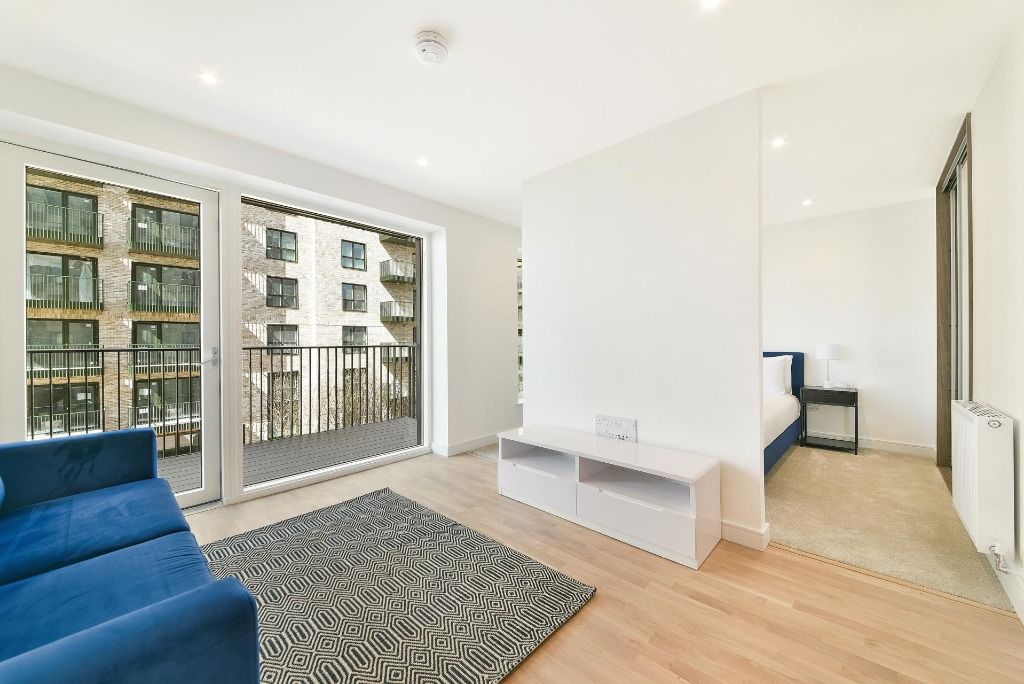 Studio to rent in Accolade Avenue, The Green Quarter, Southall UB1 Zoopla