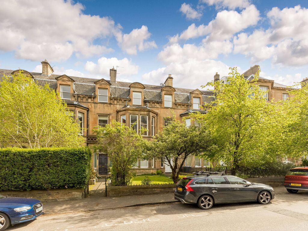 13/3 Strathearn Road, Grange, Edinburgh EH9  