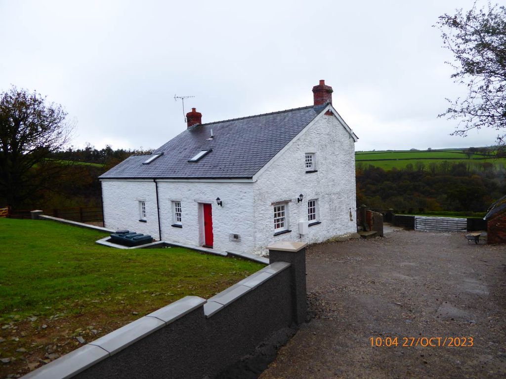 2 bed cottage to rent in Gelliwen, Nr Meidrim, St Clears SA33, £750 pcm