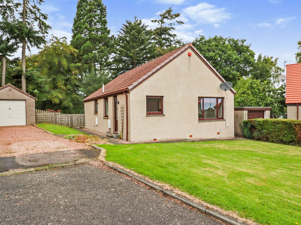 3 bed bungalow to rent in Cameron Drive, Falkland, Cupar, Fife KY15
