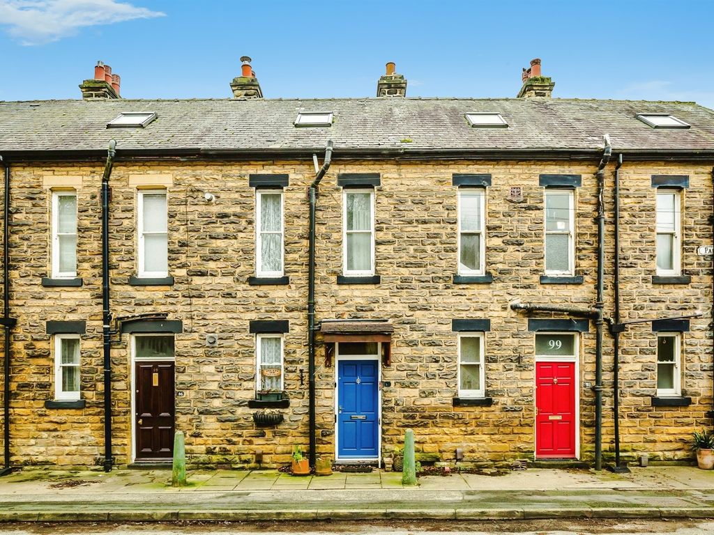 2 bed terraced house for sale in Parkside Road, Meanwood, Leeds LS6, £