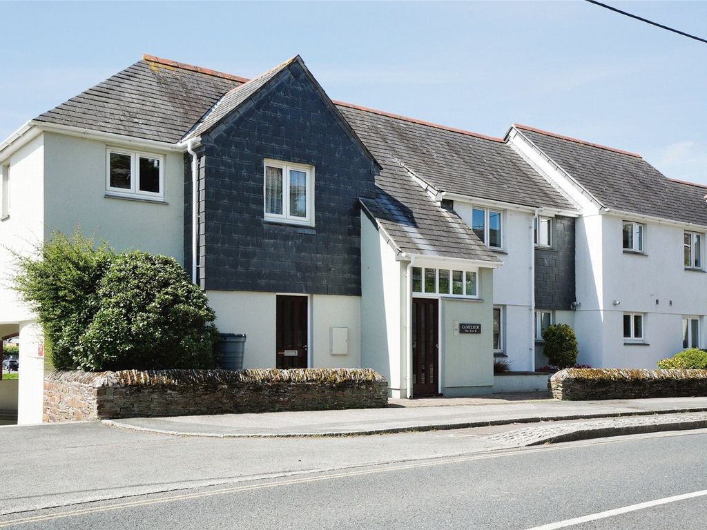 2 bed flat for sale in Egloshayle Road, Wadebridge, Cornwall PL27, £