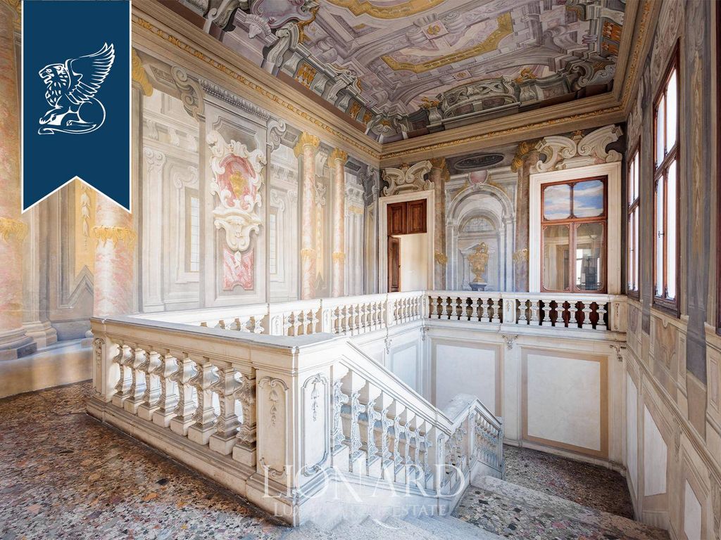 30 bed villa for sale in Vicenza, Vicenza, £4,082,136 Zoopla