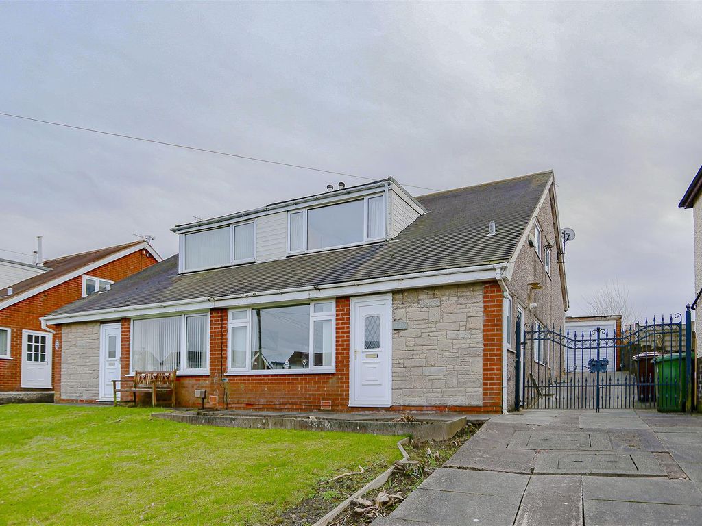 3 bed semidetached bungalow for sale in Brentwood Avenue, Burnley BB11