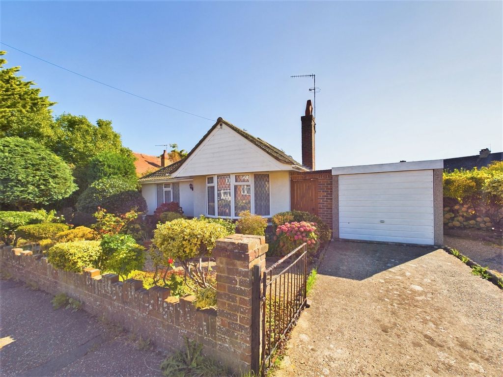 1 bed bungalow for sale in Connaught Avenue, ShorehamBySea BN43, £
