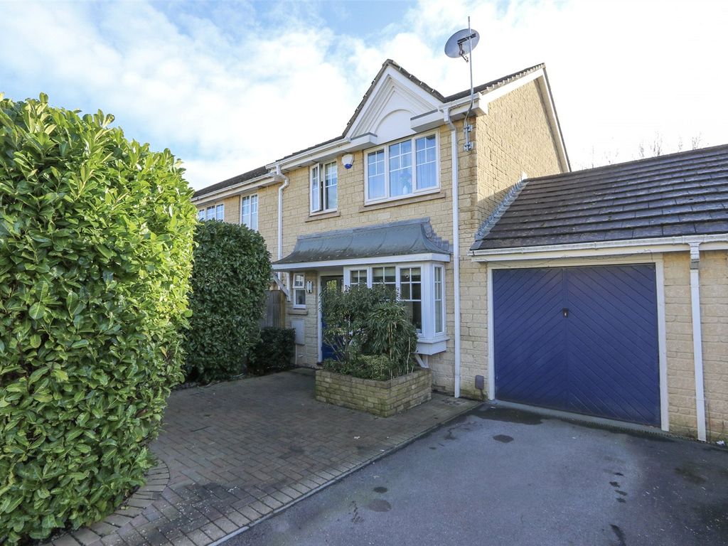 3 bed end terrace house for sale in Diana Gardens, Bradley Stoke