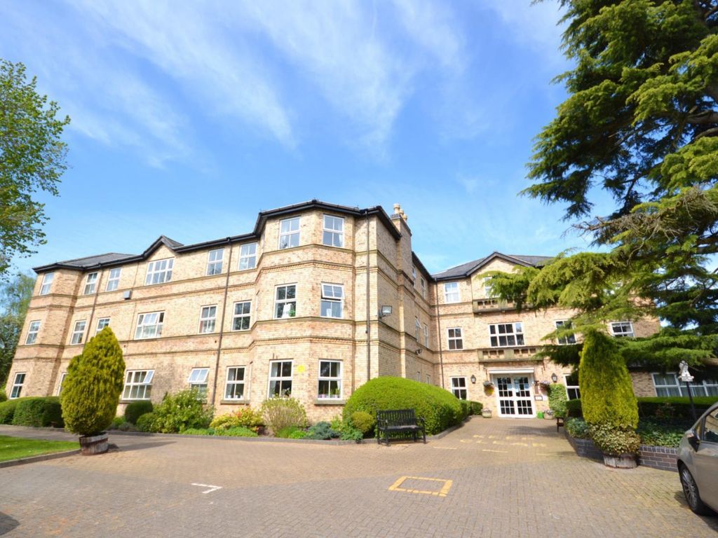 1 bed flat for sale in Brook View Court, Brook Lane, Alderley Edge SK9
