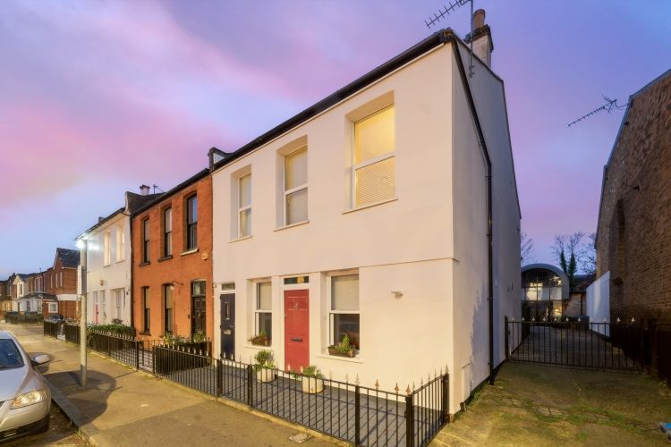 2 bed to rent in Canbury Park Road, Kingston Upon Thames KT2