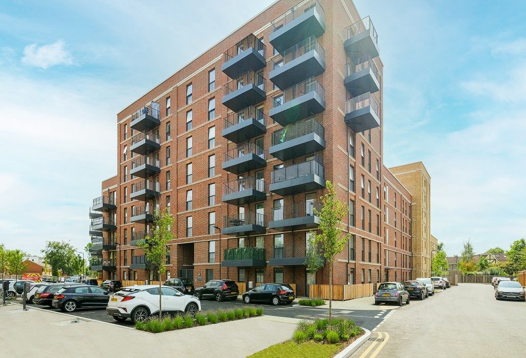 New home, 1 bed flat for sale in Sherwood Close, London W13, £129,900